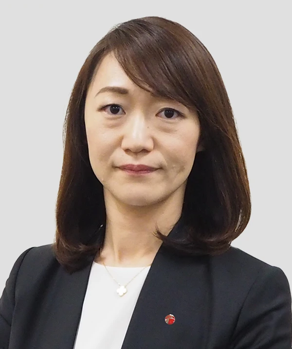 Photos of Outside Director KAORI OISHI